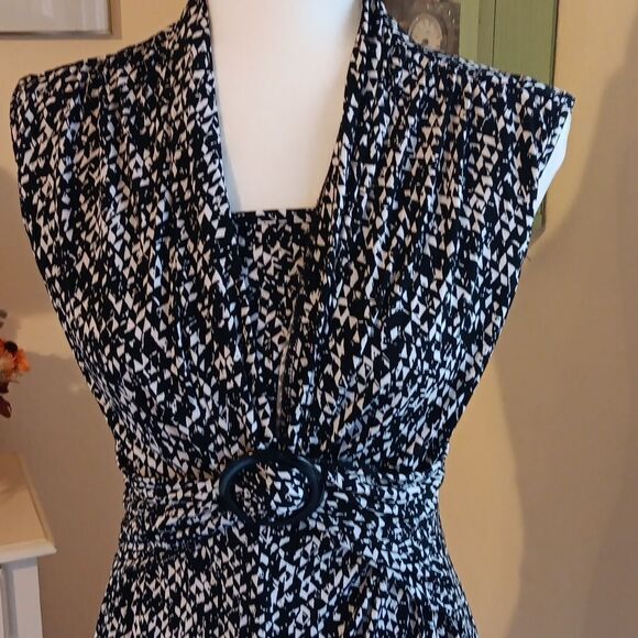 Volume One Soft Knit Dress Career Professional - Picture 2 of 9